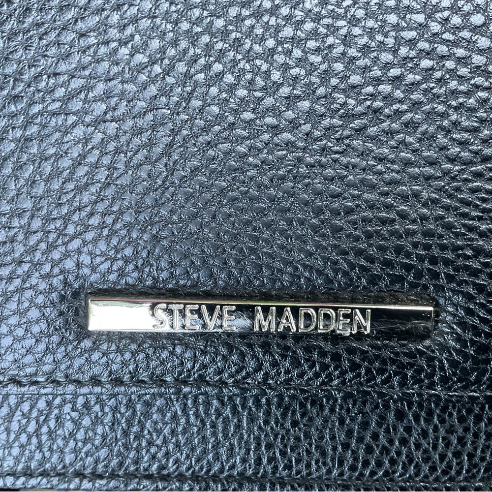 Sharp Steve Madden Multi Pocket Silver Hardware &… - image 3